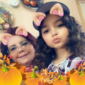 Meet your Posher, Yolanda